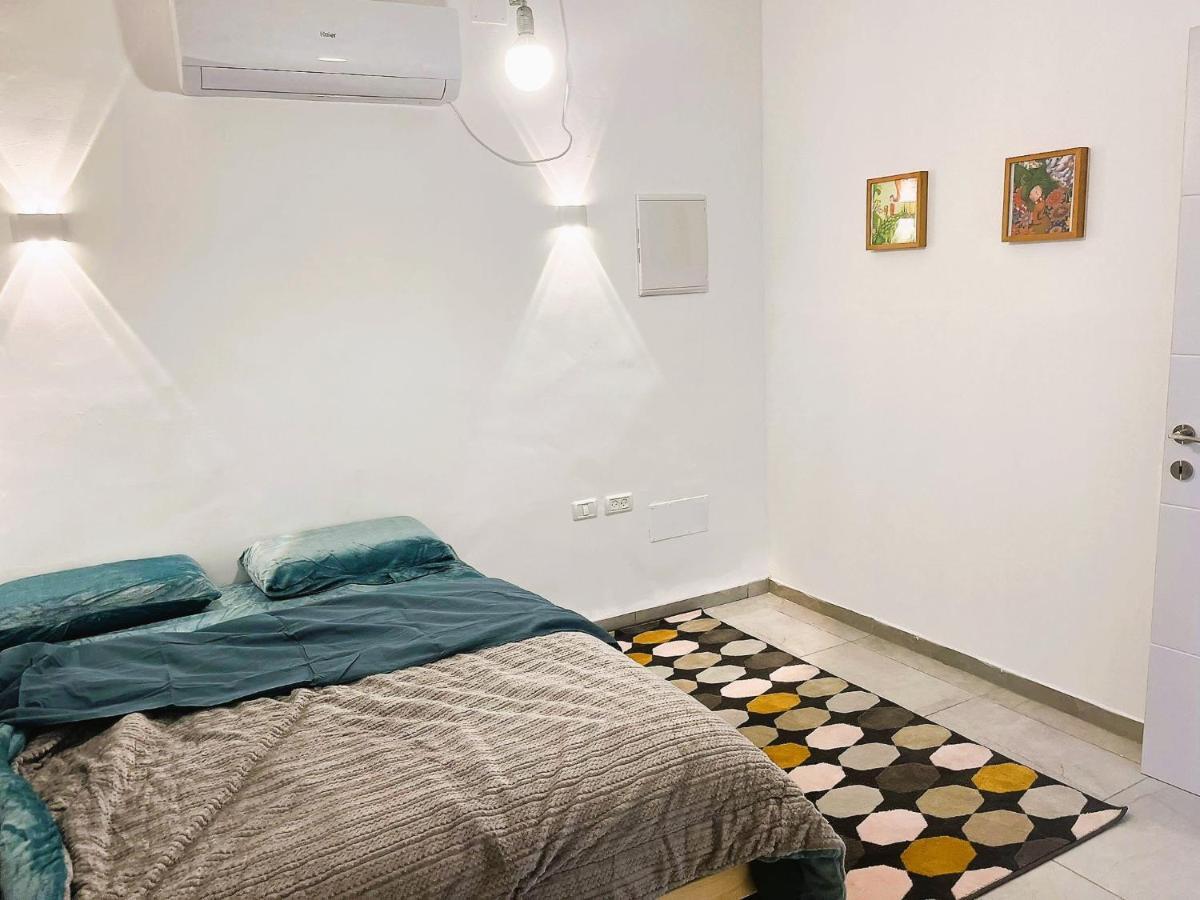 A Cozy 2Bdrm Home In Wadi-Nisnas Haifa Exterior foto